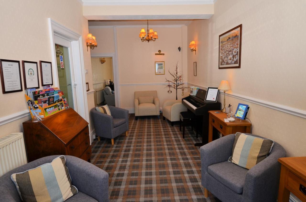 St. Hilary Guest House لاندودنو المظهر الخارجي الصورة