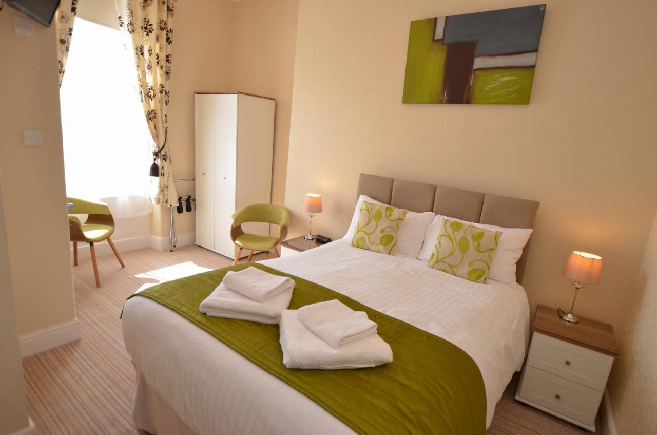 St. Hilary Guest House لاندودنو المظهر الخارجي الصورة